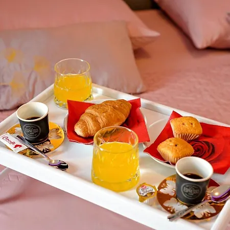 Luxury Laura 아파트 *