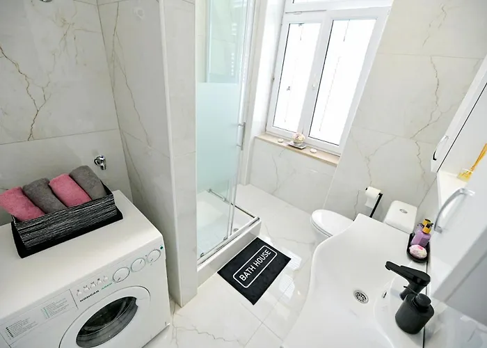 Διαμέρισμα Luxury Laura *