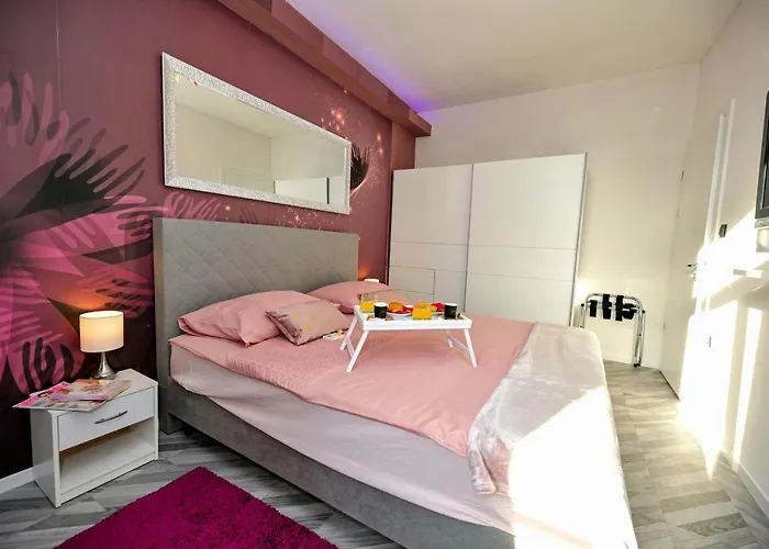 Luxury Laura Διαμέρισμα *