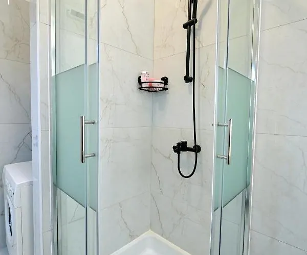 Luxury Laura Διαμέρισμα *